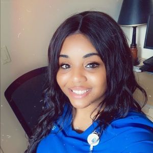 Meet your Posher, Alysia